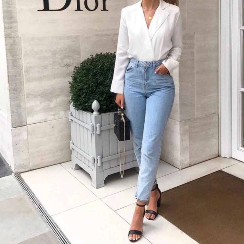 NWT Topshop Mom Jeans Mid Blue